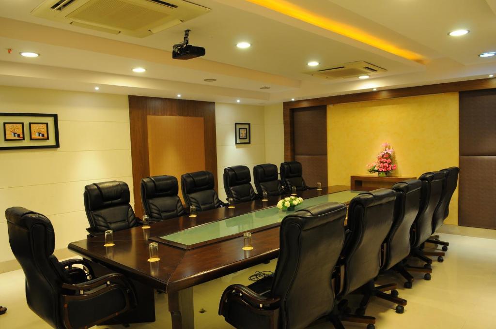 The Grand Solitaire Hyderabad Exterior photo